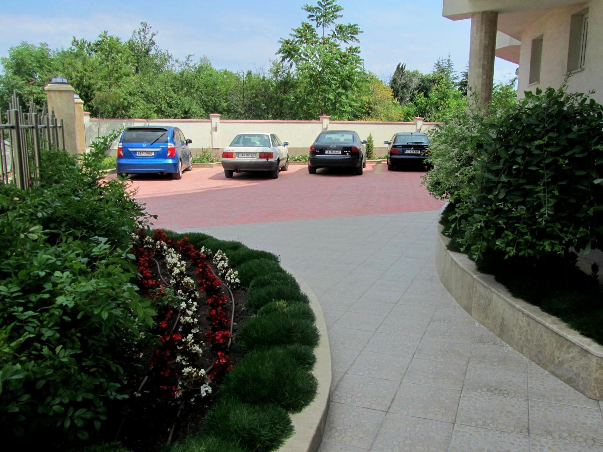 Адена Трейд Еоод TTchernomorets Extérieur photo