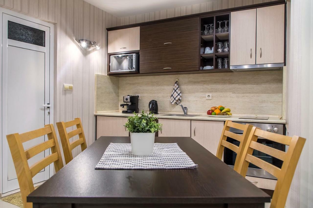 Адена Трейд Еоод TTchernomorets Extérieur photo